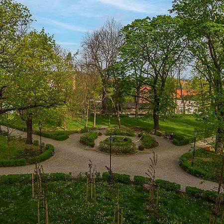 Vacationclub - Old Town Apartament 8B Клодзко Екстериор снимка