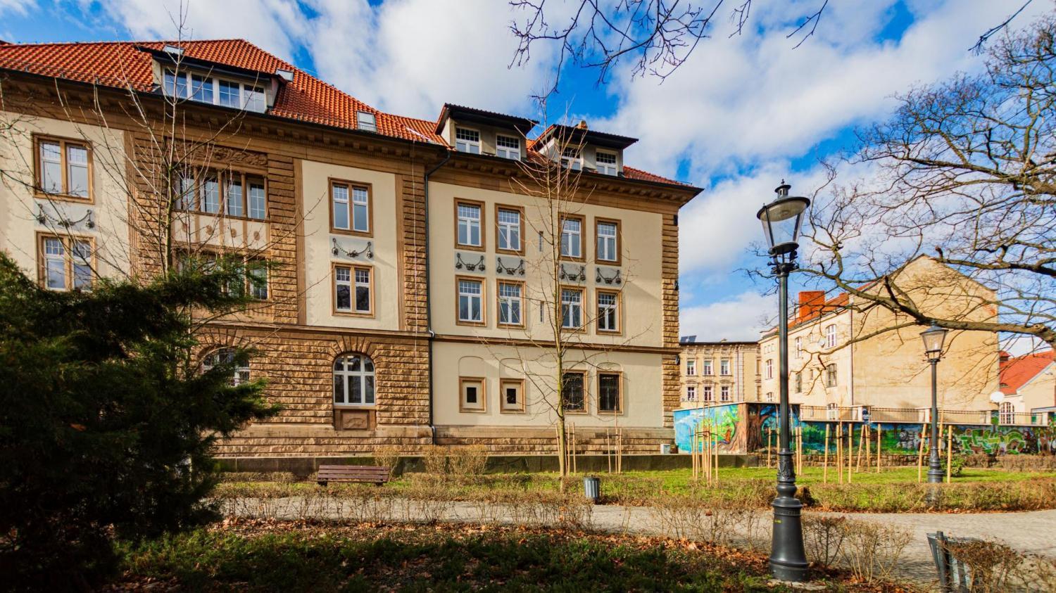 Vacationclub - Old Town Apartament 8B Клодзко Екстериор снимка